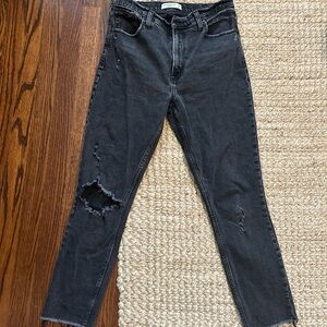 Abercrombie and Fitch the skinny high rise size 28